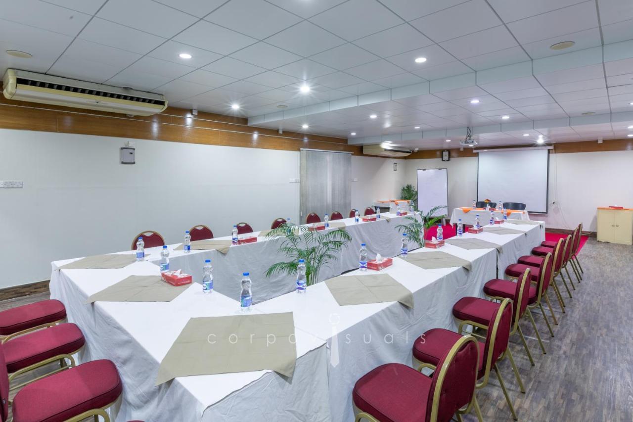 Sel Nibash Hotel & Serviced Apartments Dhaka Extérieur photo